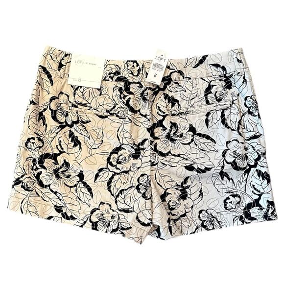Ann Taylor Loft NWT Tropical Floral mid rise Tan Black  4” Short 45.00 Size 8 - Picture 3 of 3